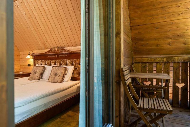 Pristava Lepena Village Ngoại thất bức ảnh