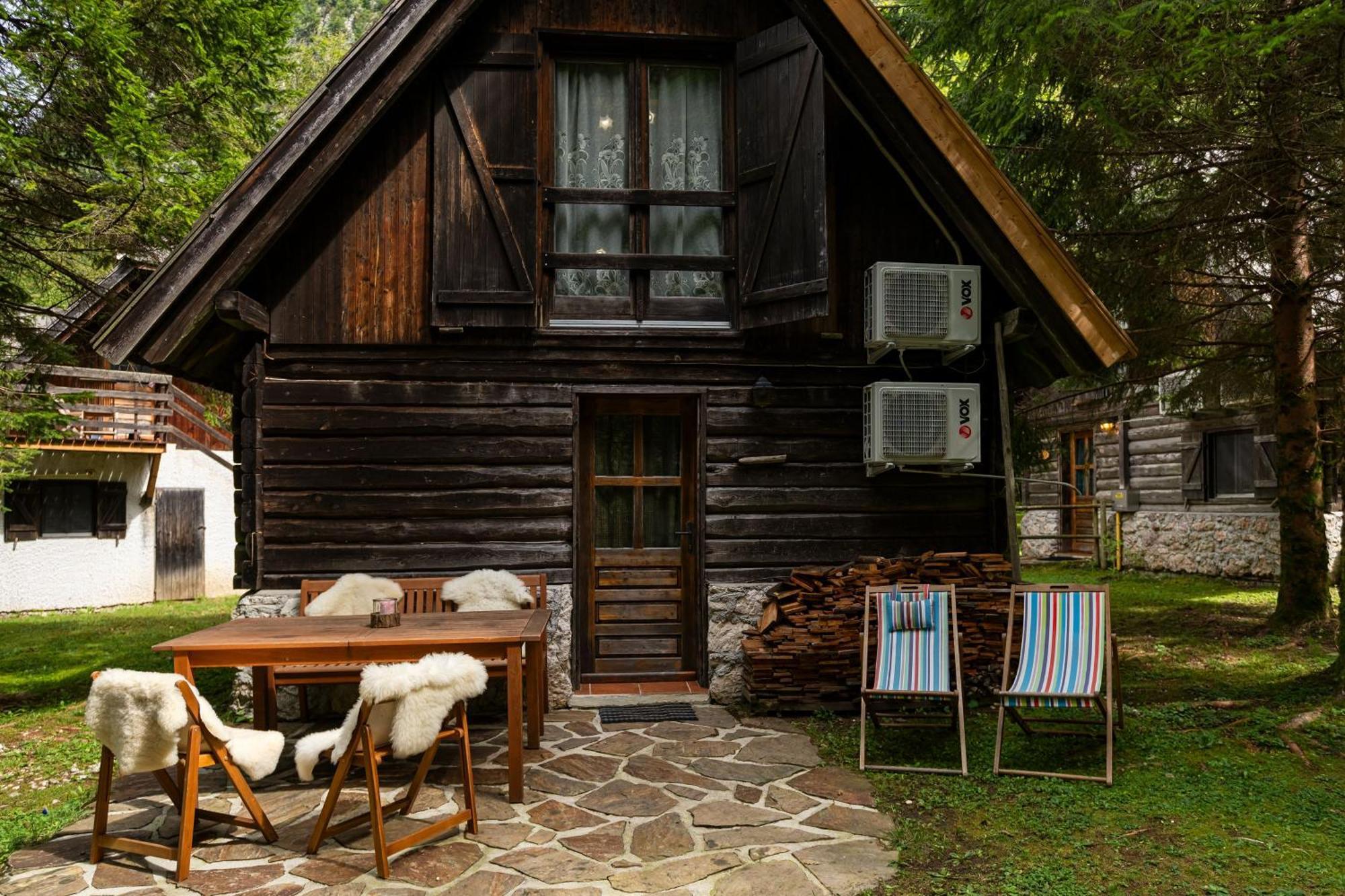 Pristava Lepena Village Ngoại thất bức ảnh